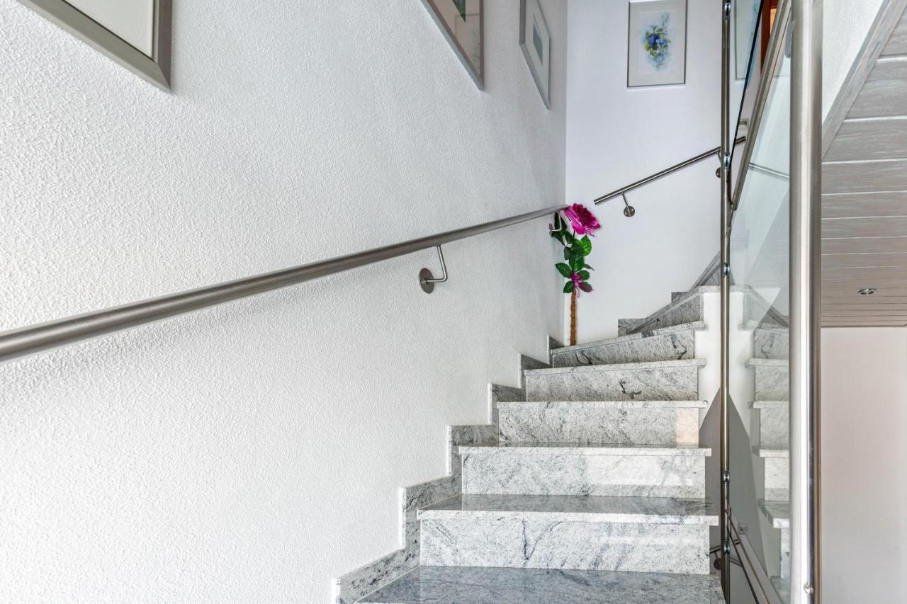 Haus Am Muehlenbach Lägenhet Hilzingen Exteriör bild